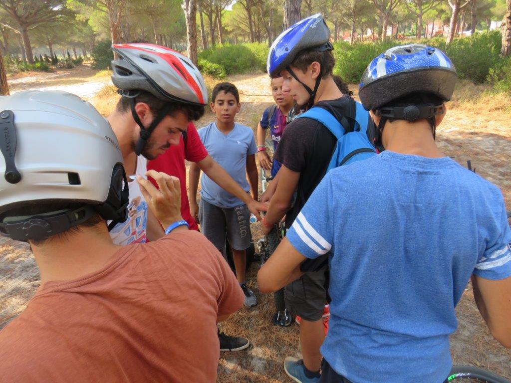 Village Camps International Summer Camp Chiclana, Spain 2017-07-28 https://www.villagecamps.com/journals_admin/images/1845-0808-file1 (80).jpg